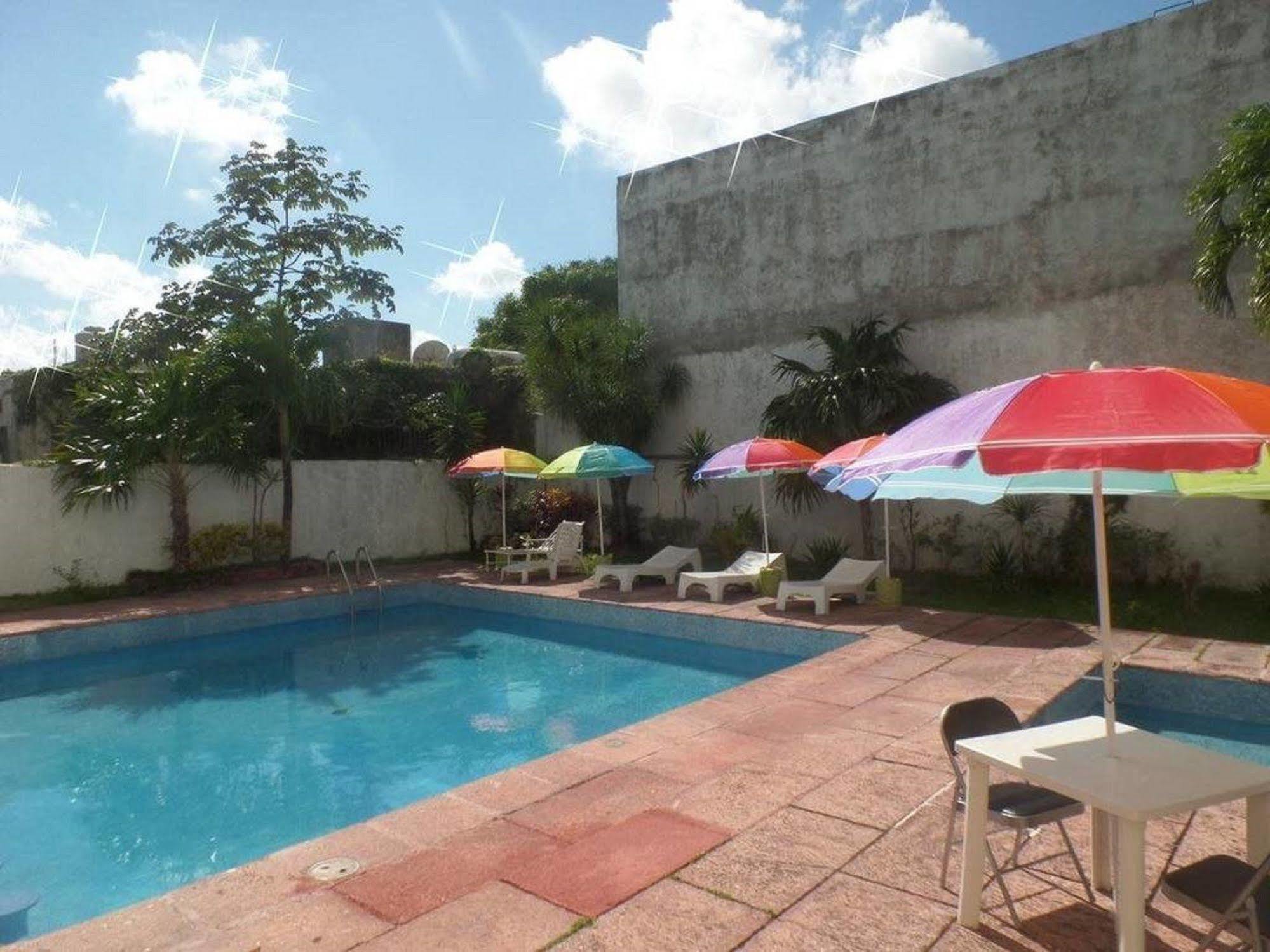 Ikaro Suites Cancún Exterior foto