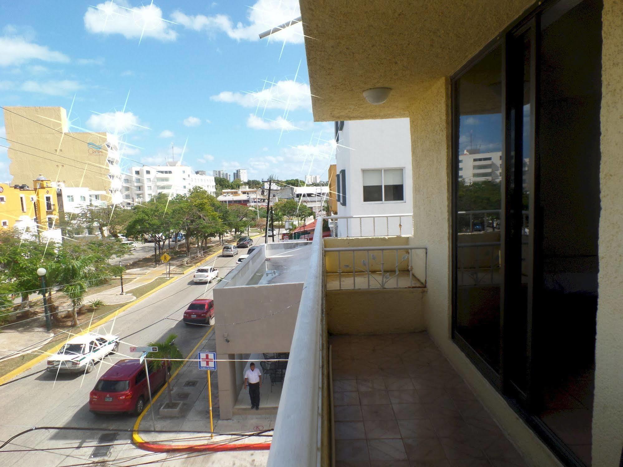 Ikaro Suites Cancún Exterior foto